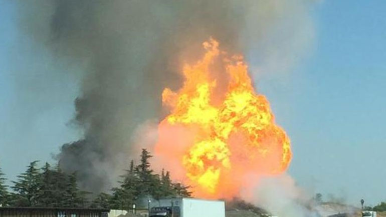 Έκρηξη αγωγού φυσικού αερίου στο Φρέσνο