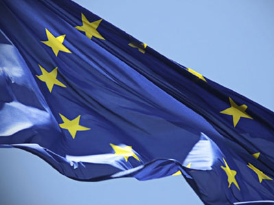 Η ΕΕ ενέκρινε την προμήθεια όπλων στους Ιρακινούς Κούρδους