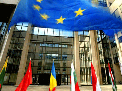 Με τελετή μνήμης για τον Α’ Παγκόσμιο Πόλεμο ξεκίνησε η Σύνοδος Κορυφής