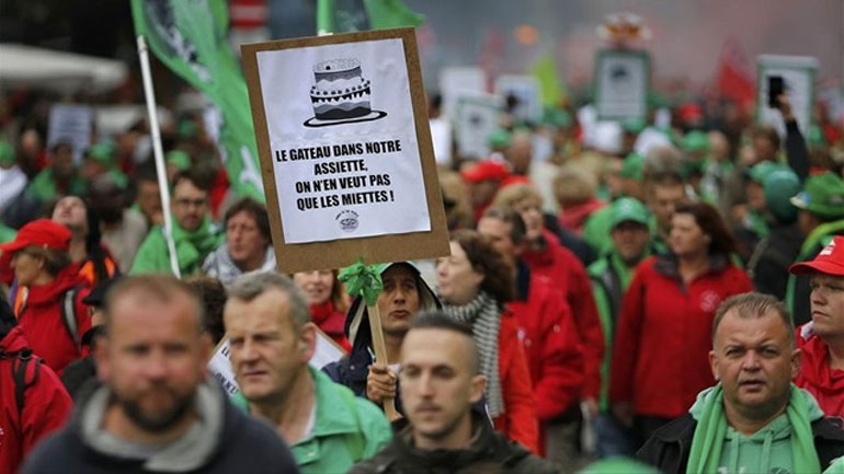 Ογκώδης διαδήλωση κατά της λιτότητας στις Βρυξέλλες