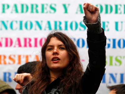 Η βουλευτής της Χιλής που χαιρέτησε τη νίκη του ΣΥΡΙΖΑ