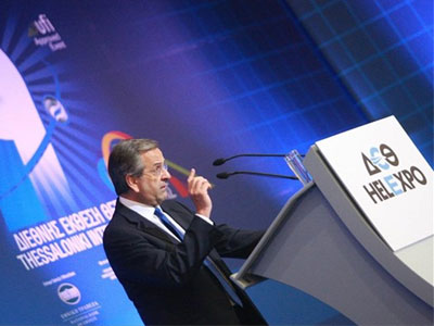 ΝYT: «Προσπάθεια προσέγγισης των κουρασμένων Ελλήνων οι φοροελαφρύνσεις»