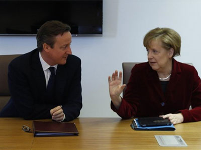 Αυστηρό μήνυμα Μέρκελ σε Κάμερον
