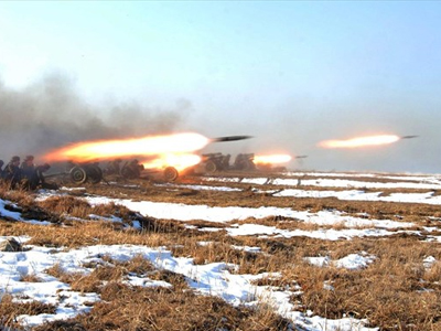 Πυρά πυροβολικού αντάλλαξαν Βόρεια και Νότια Κορέα