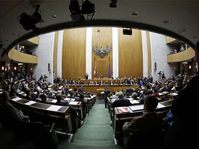 Ψηφίστηκε ο «νόμος για το ισλάμ» από το κοινοβούλιο της Αυστρίας