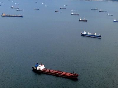 Πειρατές απελευθέρωσαν βιετναμέζικο πετρελαιοφόρο