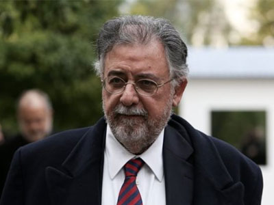 Πανούσης: «Με το που θα γίνει κάτι, σταμάτα το Πρωτάθλημα»