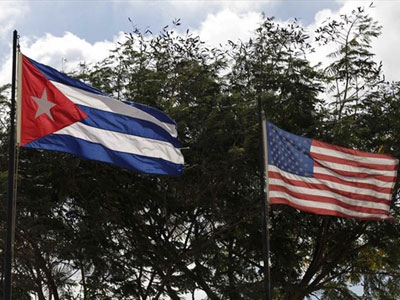 ΗΠΑ: Πρώτα βήματα για την άρση του εμπάργκο στην Κούβα