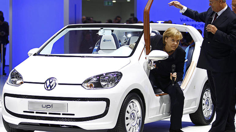 Politico: «Το σκάνδαλο της VW αποτελεί εφιάλτη για την Άνγκελα Μέρκελ»