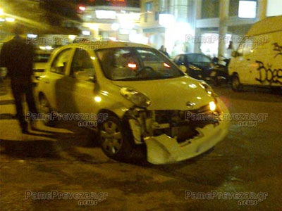 Σύγκρουση αυτοκινήτων στην Πρέβεζα