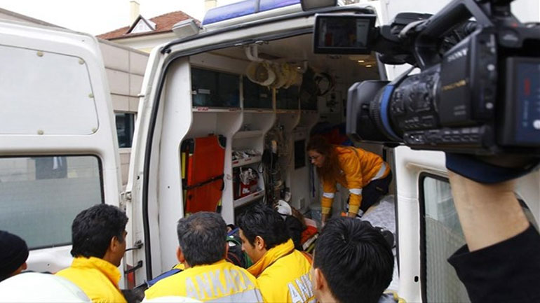 Σύγκρουση νταλίκας με φορτηγό στην Τουρκία με 15 νεκρούς