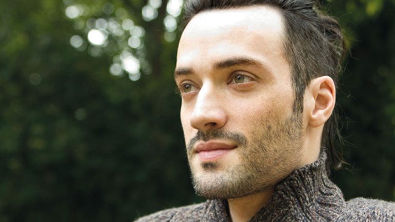 Συνέντευξη του Ανδρέα Κωνσταντίνου για την ταινία «Όχθες»