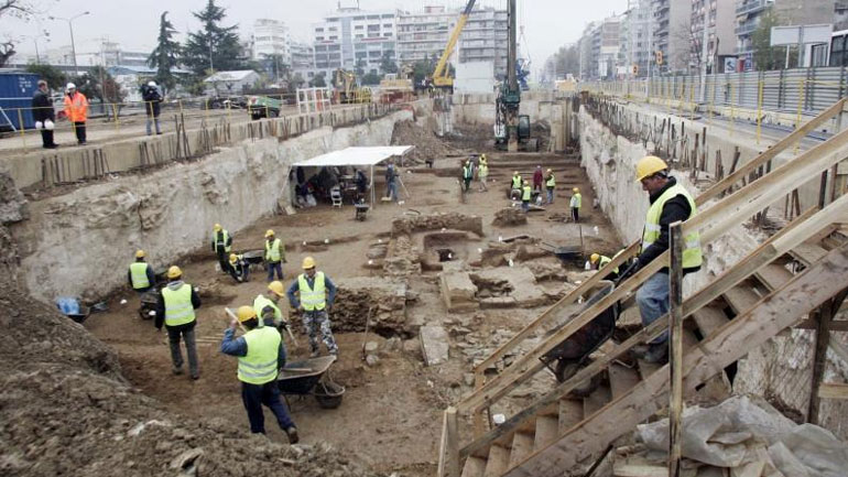 Σε ενδεχόμενο επαναδημοπράτησης του μετρό Θεσσαλονίκης αναφέρθηκε ο Χ. Σπίρτζης