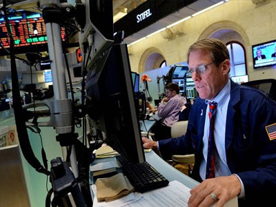 «Θόλωσε» τη Wall Street η Fed