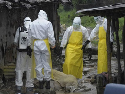 ΠΟΥ: Στους 1.350 οι νεκροί από τον Έμπολα