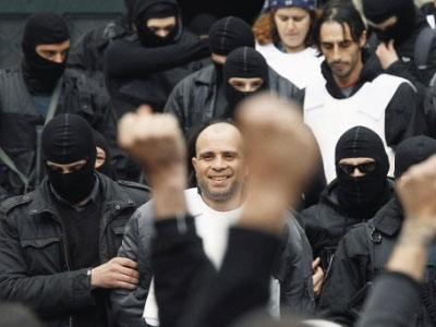 Νέο κείμενο του Νίκου Μαζιώτη με αναφορές στον Άδωνι Γεωργιάδη