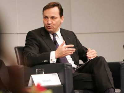 Πολωνός πρώην ΥΠΕΞ: Ο Πούτιν πρότεινε να μοιραστούμε την Ουκρανία