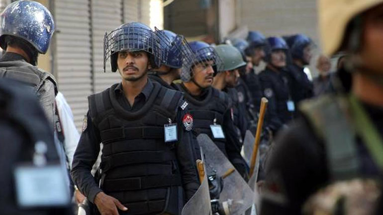 Πακιστάν: Τουλάχιστον δέκα νεκροί από επίθεση βομβιστή-καμικάζι σε σιιτικό τέμενος