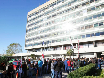 Έρευνα για συμπλοκή με πυροβολισμούς στο Αριστοτέλειο