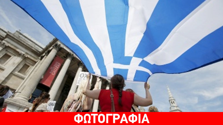 Reuters: Η Ελλάδα ψηφίζει με την παραμονή της στο ευρώ να τίθεται σε αμφιβολία