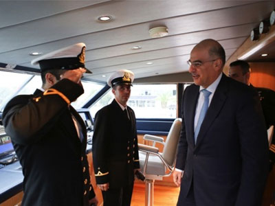 Στη φρεγάτα Ναυαρίνο θα διανυκτερεύσει ο Νίκος Δένδιας