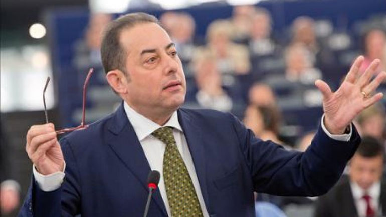 Πιτέλα: Δεν θα δεχθούμε ποτέ ένα Grexit – Η Ευρώπη χωρίς την Ελλάδα δεν υπάρχει