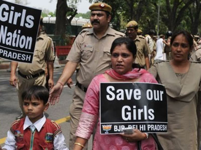 Ινδία: Βίασαν και σκότωσαν οκτάχρονο κορίτσι