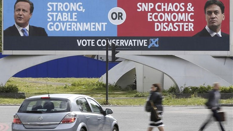 Βρετανία: Ισόπαλοι στις δημοσκοπήσεις Συντηρητικοί και Εργατικοί λίγο πριν ανοίξουν οι κάλπες