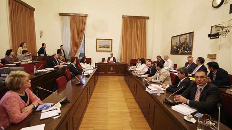 Απορρίφθηκε η χρονική επέκταση έρευνας της Εξεταστικής για τα μνημόνια