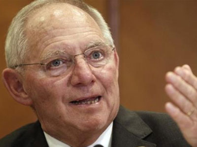 Die Zeit: «Ο Σόιμπλε απομονώθηκε μετά το “όχι” στην Ελλάδα»