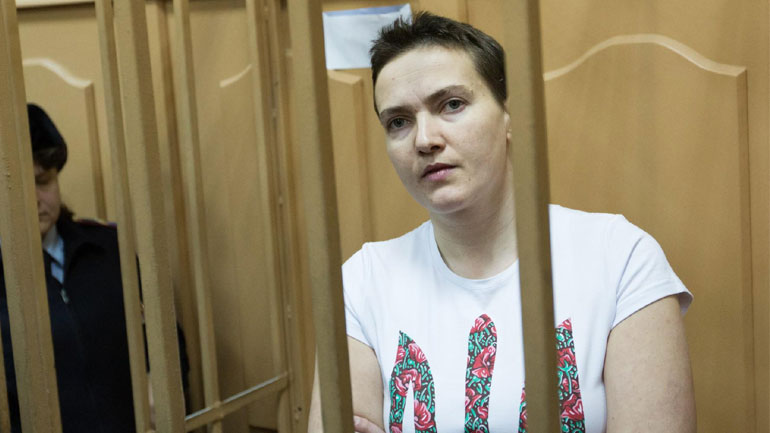 Ρωσία: Η κρατούμενη Ουκρανή πιλότος διέκοψε την απεργία πείνας