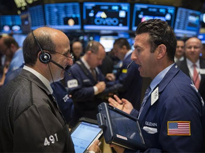 Ελεγχόμενη διόρθωση στη Wall Street