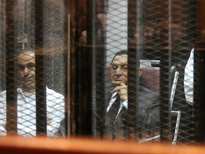 Επεισόδια μετά την απαλλαγή Μουμπάρακ στο Κάιρο