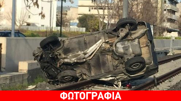 Σύγκρουση τρένου με αυτοκίνητο στον Ταύρο