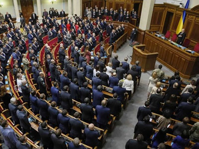 Την ένταξή της στο ΝΑΤΟ εξετάζει η Ουκρανία