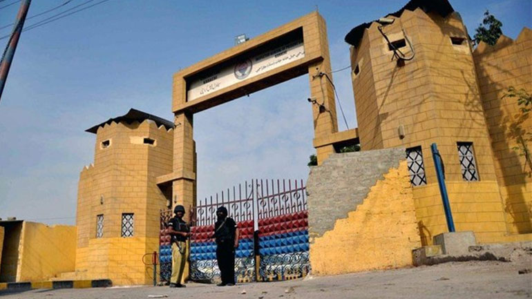 Πακιστάν: Έξι νέες καταδίκες σε θάνατο από στρατοδικεία