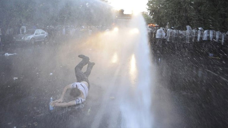 Αρμενία: Διαδήλωση ενάντια στην αύξηση της τιμής του ηλεκτρικού ρεύματος