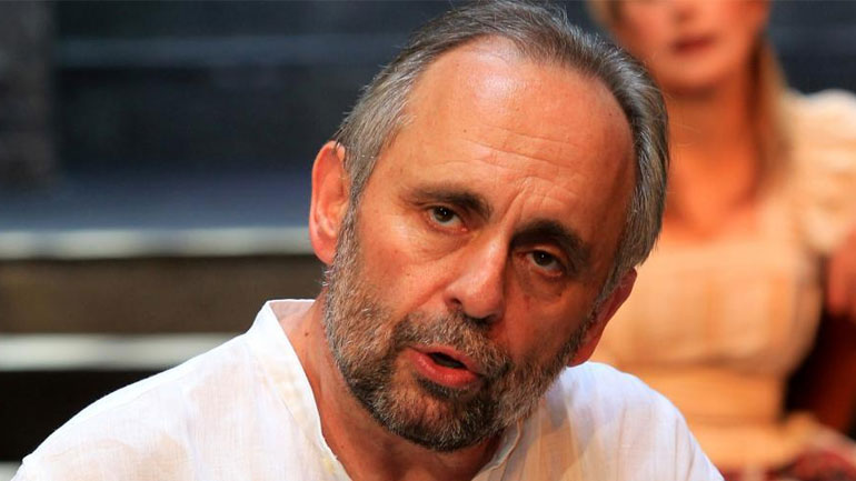 Επιστολή διαμαρτυρίας ανθρώπων του Πολιτισμού κατά της «δίωξης» Χατζάκη