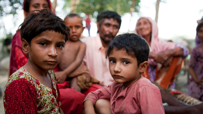 Τη φιλανθρωπική Save The Children διώχνει από το έδαφός του το Πακιστάν