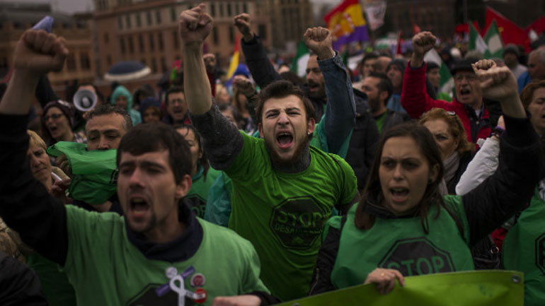 Χιλιάδες διαδήλωσαν κατά της λιτότητας στη Μαδρίτη