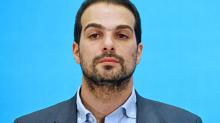 Επίθεση Σακελλαρίδη κατά ΝΔ για τα δύο δισ. από το πακέτο Γιούνκερ