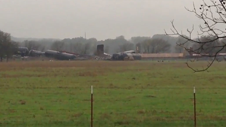 Τέξας: Εκτροχιασμός τρένου με μεθανόλη – Εκκένωση σπιτιών