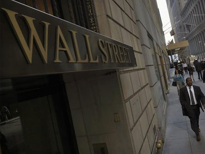 Μια ανάσα από το ιστορικό υψηλό του ο S&P 500