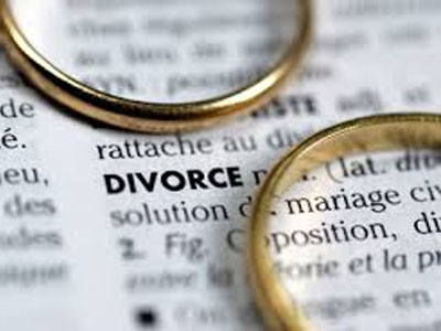 Βρετανία: Στις 55.000 ευρώ ο μέσος όρος κόστους ενός διαζυγίου