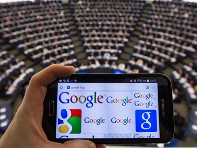 Υπέρ της «διάσπασης» της Google ψήφισε το Ευρωκοινοβούλιο