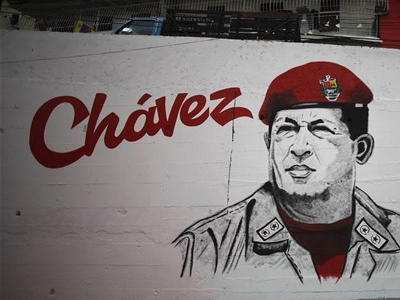 Βενεζουέλα: Ο Ούγκο Τσάβες έγινε… μάθημα σε στρατωτική σχολή