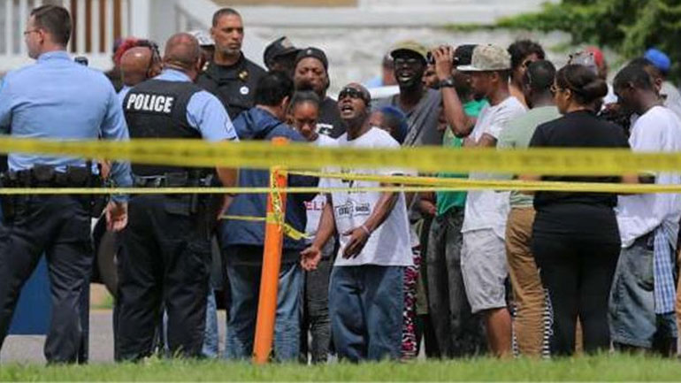 ΗΠΑ: Νέες διαμαρτυρίες για τον φόνο και άλλου αφροαμερικανού από αστυνομικούς ΗΠΑ: Νέες διαμαρτυρίες για τον φόνο και άλλου αφροαμερικανού από αστυνομικούς