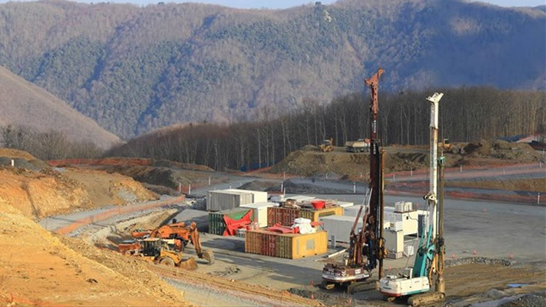 Νομικά θα κινηθεί η Eldorado Gold για την προσωρινή διακοπή των εργασιών στις Σκουριές