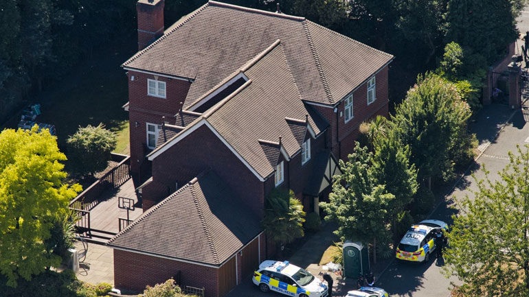 Βρετανία: Πατέρας δολοφόνησε τη 14χρονη κόρη και τη σύζυγό του και στη συνέχεια αυτοκτόνησε