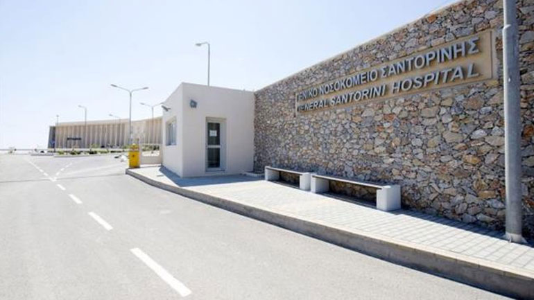 Κουρουμπλής: Χρονοδιάγραμμα για το νοσοκομείο – φάντασμα στη Σαντορίνη